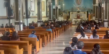 Familiares despiden a tres víctimas de la balacera en Parral