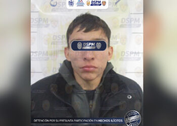 Tiró arma en bote de basura para evitar arresto