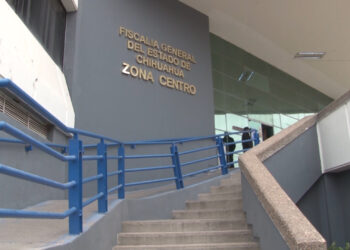 Localizan con vida a policías municipales de Ojinaga