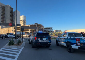 Localizan a un hombre con impactos de bala en Distrito Uno