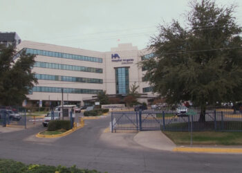 Bebé recién nacido necesita donadores de sangre O negativo para cirugía urgente