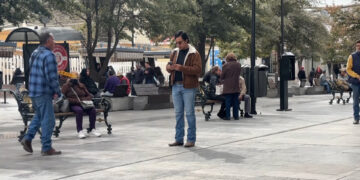 Niños y adolescentes frente a retos peligrosos en redes