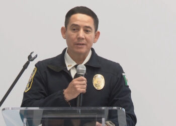 Denuncia a policías de forma anónima