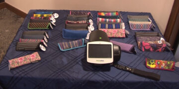 Donan 20 mil pares de lentes para adultos mayores en Chihuahua