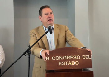 Invitan a docentes a participar por la Medalla al Mérito Educativo 2026