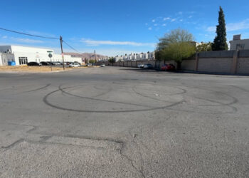 Vecinos denuncian maniobras peligrosas en calles de Los Olivos