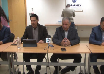 Bloqueos de productores generan pérdidas millonarias