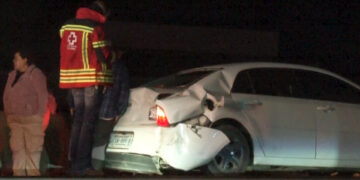 Accidente vial entre dos autos en el Corredor Comercial de Cuauhtémoc
