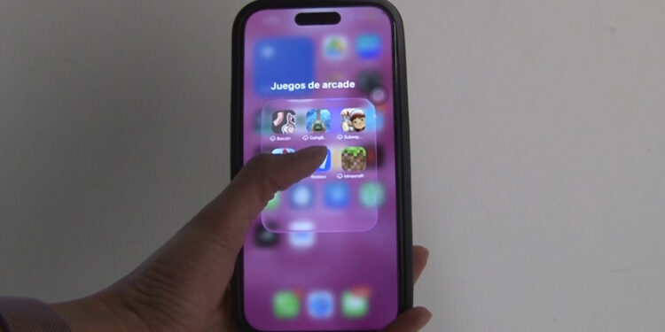 Alerta por riesgos en videojuegos en línea para menores