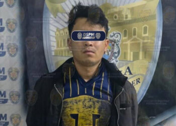 Detienen a sujeto que ofrecía droga en el Centro; le aseguraron un arma de fuego