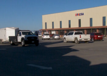 Roban 1.6 millones de pesos en ferretería de Cuauhtémoc