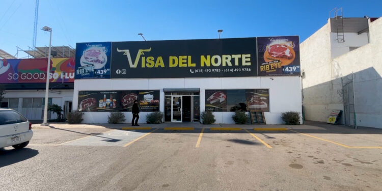 Roban sucursal de Carnicería Visa del Norte tras “cristalazo”