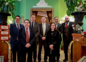 Alcalde Bonilla se reúne con el Embajador de México en EU