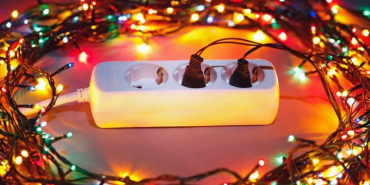 Consejos de seguridad para tu árbol navideño