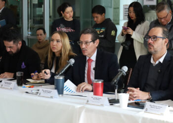 Secretarios estatales explican propuesta presupuestal 2026