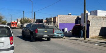 Explosión en vivienda por acumulación de gas en Villas del Rey