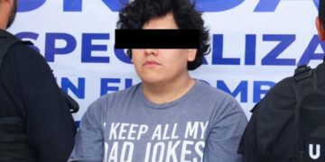 Detienen a vendedor de p0rnografía inf4ntil con más de 70 mil archivos en Oaxaca