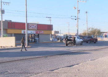 Joven termina con su vida al interior de una tienda Oxxo