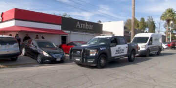 Roban joyería y perfumes de tienda en San Felipe