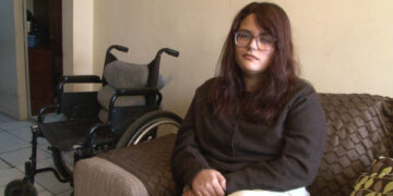 Mujer de Delicias necesita apoyo para operación de rodilla