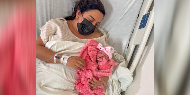 Nace Celeste Lerma Vargas, la primera bebé de 2026 en Delicias