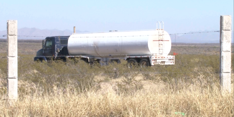 Aseguran pipa de PEMEX abandonada