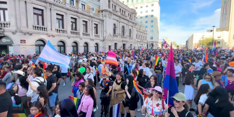 Opiniones divididas sobre el matrimonio igualitario en Chihuahua