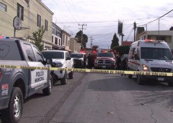 Hombre sufre descarga eléctrica mientras pintaba