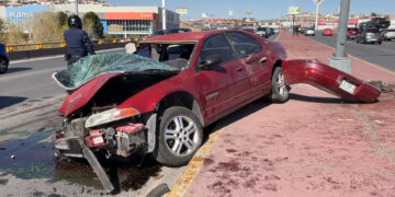 Accidente en el Periférico de la Juventud genera tráfico