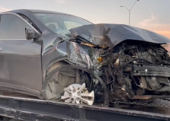 Niño herido tras choque y volcadura; su madre conducía presuntamente ebria