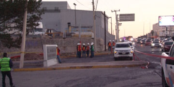 Piedra proyectada por maquinaria provoca fuga de gas en el Parque Industrial Saucito