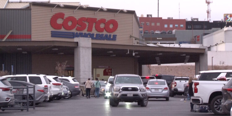 Reventa de roscas de Reyes genera debate entre consumidores