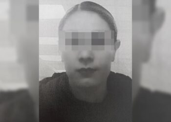 Vinculan a mujer acusada de golpear contra el piso, morder y arañar a su hijo menor de edad