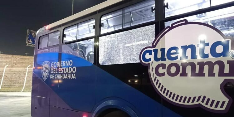 Disparan con arma diábolos a unidad del Bowi; denuncian ataque