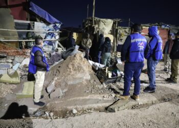 Activan operativo ante descenso de temperaturas para proteger a población vulnerable