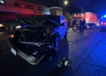 Choque contra camión de basura deja un lesionado