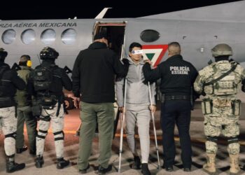 Trasladan a “el 04”, líder de “los Cabrera”, al penal de máxima seguridad del Altiplano