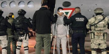 Trasladan a “el 04”, líder de “los Cabrera”, al penal de máxima seguridad del Altiplano