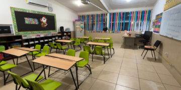 Alto ausentismo en el primer día de clases de 2026