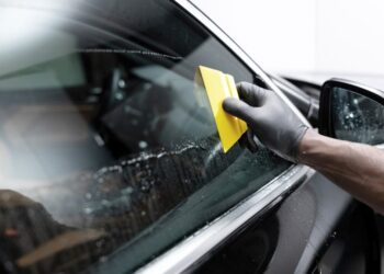 Irán tras autos con polarizado prohibido y sin placas al norte y oriente de la ciudad