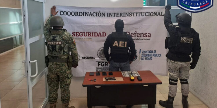 Aseguran arma y evidencia criminalística en Villa Matamoros