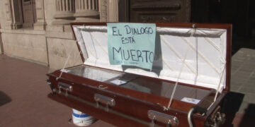 Retén Ciudadano protesta frente a Palacio de Gobierno