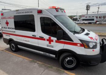 Atropellan a estudiante en cruce de avenidas