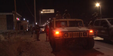 Hallan a hombre sin vida en terreno baldío sobre la carretera a Aldama