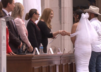 Más de 140 parejas celebran matrimonios colectivos en Chihuahua