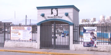 Padre de familia agrede a maestro en primaria de Delicias