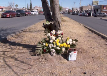 Despidieron al oficial José Misael con flores y veladora