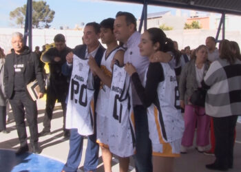 Entregan domo en la Escuela Normal del Estado