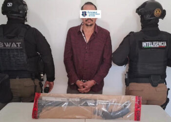 Cae sujeto en posesión de un “cuerno de chivo” en Cuauhtémoc