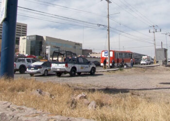 Motociclista resulta lesionado tras ser arrollado en el Periférico de la Juventud
